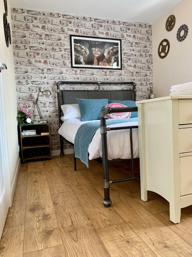 Pristine Apartment In The Centre Of Glastonbury Kültér fotó